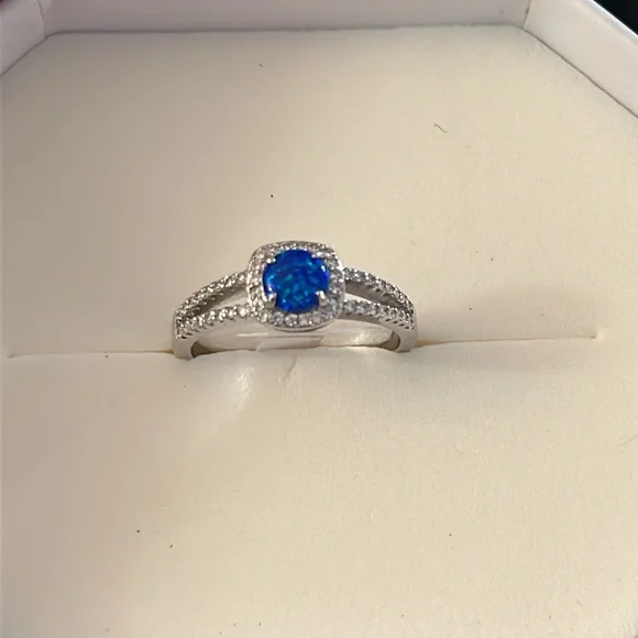 Ring bomb ring size 10! - Picture 1 of 4